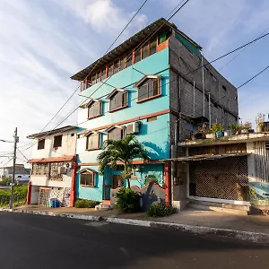 Moonlight, Galapagos Apartamento